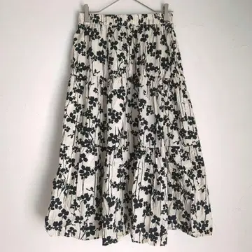 양호 귀여운 스커트 플라워 꽃무늬 롱 흑백 올 패턴 플레어