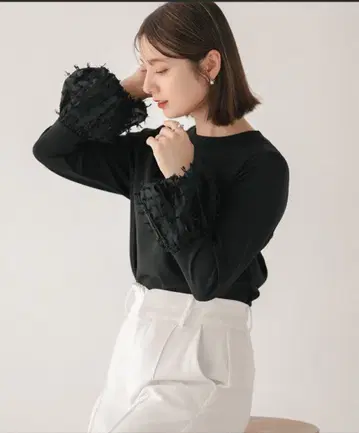 Fit more 프린지 벌룬 슬리브 티셔츠