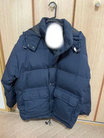 네이비 다운 자켓 후드 부착