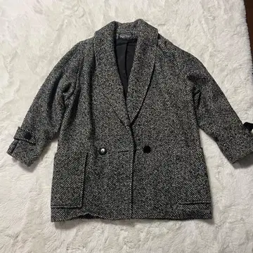 오버사이즈 더블 브레스트 트위드 코트