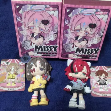 MISSY 피규어 2체 세트