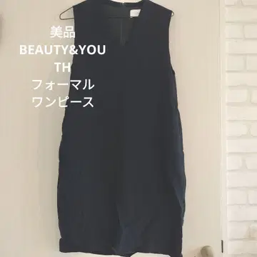 새상품급 BEAUTY&YOUTH 네이비 슬리브리스 원피스