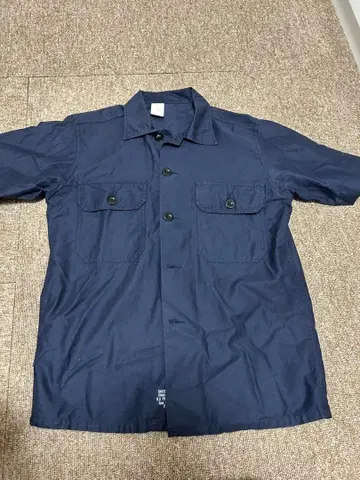 N. 할리우드 셔츠