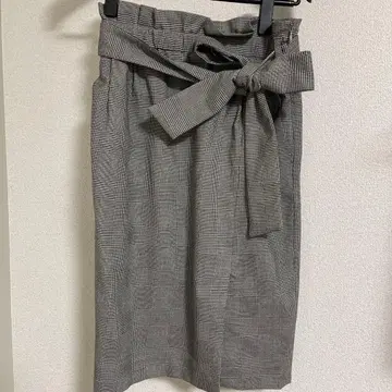 SKY & DIANN 체크 무늬 타이트 스커트 34