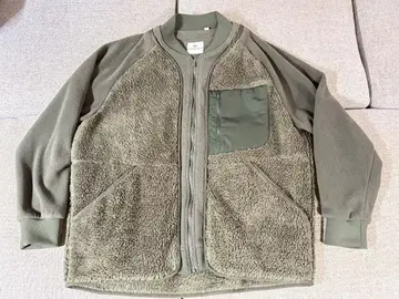 유니클로 x 화이트 마운티니어링 콜라보 플리스 XL