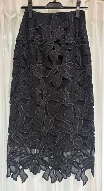 CELFORD 리본 레이스 타이트 스커트 34 블랙