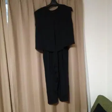 블랙 슬리브리스 팬츠 셋업