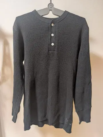 Healthknit 와플 롱 슬리브 헨리넥 블랙 L 사이즈