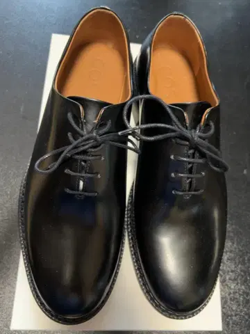 COS 블랙 가죽 신발 / 상자 택 포함 미사용 새상품 사이즈 42