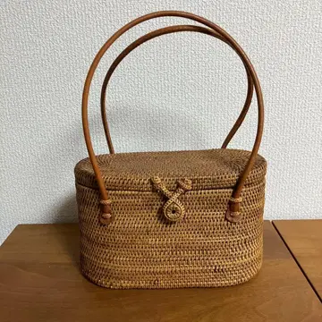 브라운 바스켓백 아타백