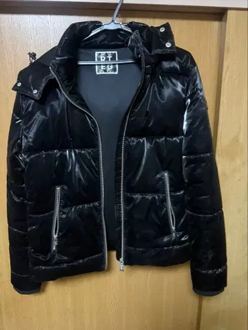 [ 레어! ] 아담스 저글러 RTEG 블랙 다운 자켓 즉시 결제 x 협의