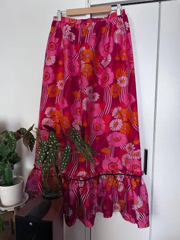 69. 유로 빈티지 독일 70년대 꽃무늬 롱 스커트