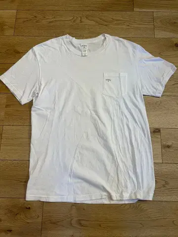 NOAH 화이트 T셔츠 L사이즈