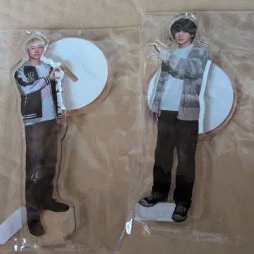 오니산즈 러브 아크릴 스탠드 2개 세트