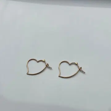 agete 아가트 하트형 후프 귀걸이