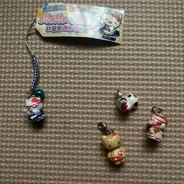 산리오 헬로키티 아키하바라 안경 스트랩