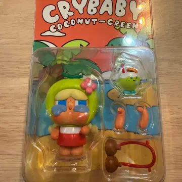 CRYBABY 코코넛 그린 피규어