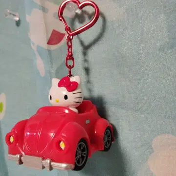 산리오 자동차 모양 라이트 키링 헬로키티