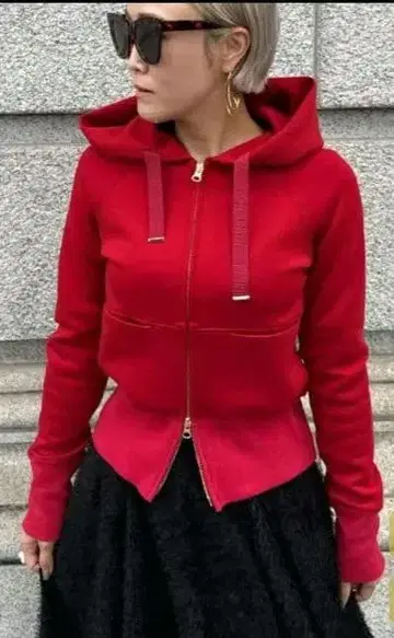 JENNE 후드 부착 후드티