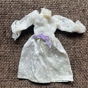 타카라 바비 제니 드레스 화이트 판타지