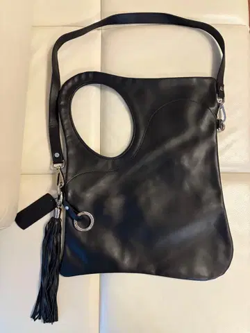 카를로 체키니 이탈리아제 백