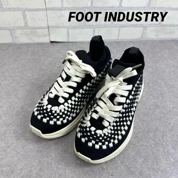 FOOT INDUSTRY 스니커즈 뜨개질 샘플