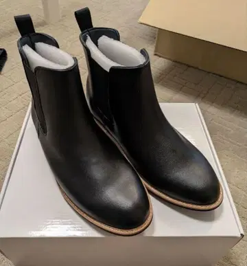 Ortensia 블랙 가죽 사이드 고어 부츠