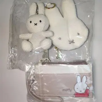 새상품 미피 코듀로이 참 다이컷 코인 케이스 젝시