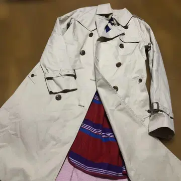 가격 인하 TOMMY HILFIGER 베이지 트렌치코트 M