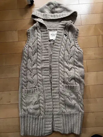 Abercrombie&Fitch 후드 부착 케이블 짜임 니트 베스트