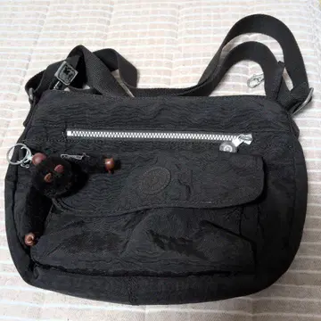 키플링 숄더백 마스코트 포함