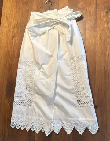 론 헤르만 롱 스커트 사이즈 XS 자수 리조트 랩 스커트 화이트