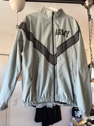 미군 U.S. ARMY IPFU 피트니스 자켓 밀리터리