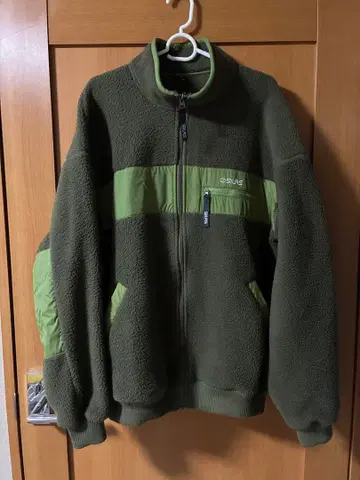 사이러스 플리스