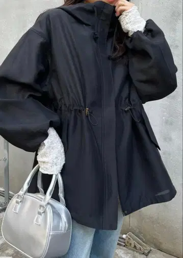 시어 모드 볼륨 슬리브 미들 코트