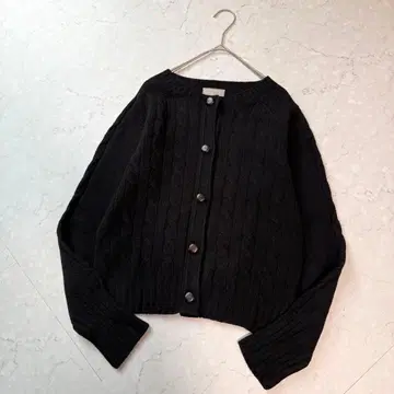 마가렛호웰 케이블 니트 가디건 II M 싸개 버튼 블랙