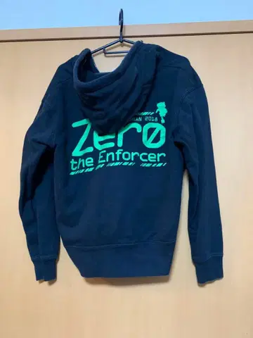 명탐정 코난  후드티 M 사이즈