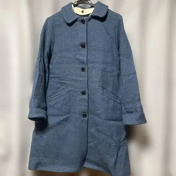 파란색 텍스처 롱 코트