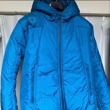 DESCENTE 후드 부착 다운 자켓 파랑