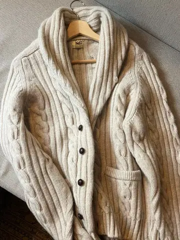 william lockie 숄카라 가디건 니트