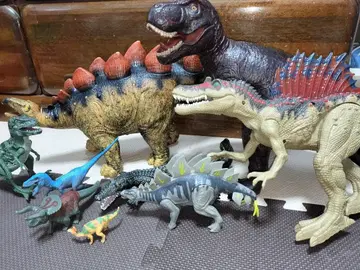 공룡 완구 세트