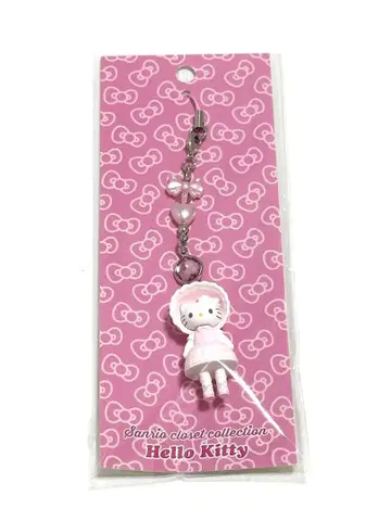 새상품 산리오 옷장 컬렉션 헬로키티 꾸미기 스트랩