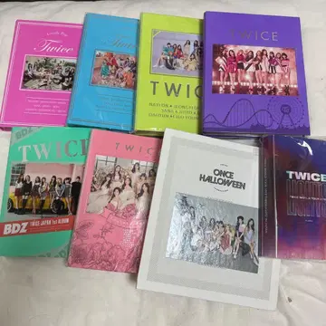TWICE 트레이딩 카드 케이스 (낱개 판매도 검토 중입니다.)