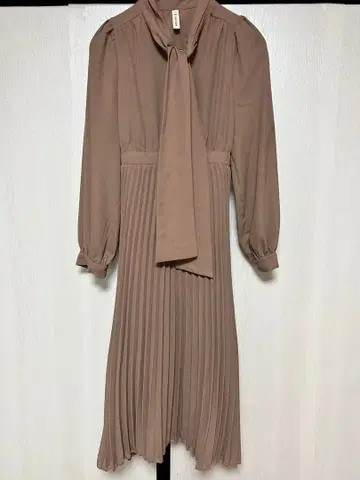 JUNOAH 리본 원피스