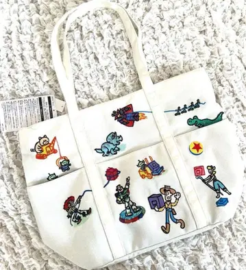 [ 미사용 새상품 ] 디즈니 토이 스토리 호텔 한정판 토트백