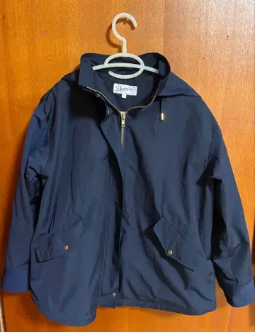 Dessins 후드 부착 네이비 자켓