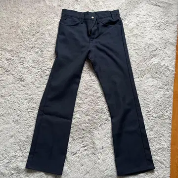 네이비 스트레이트 슬랙스 로고 택 포함