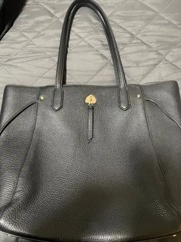 새상품급 케이트 스페이드 마티 라지 토트 가죽 금장 장식 대용량 블랙