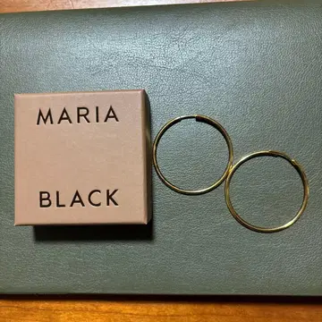 마리아 블랙 후프 귀걸이