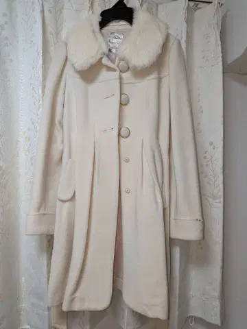 [ LODISPOT ] 백리본 롱 코트